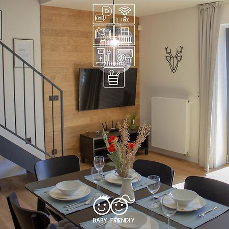 Enjoyharrachov - Atraktivni Slunny Klimatizovany Apartman 14 V Centru Harrachova Se Saunou, Parkovanim, Wifi-Wlan, Sat, Herni Konzoli, Pc S Win 10, Netflix Zdarma A Moznosti Dobijeni Auta S Jedinecnym Vyhledem Na Certovu Horu Se Skokanskymi Mustky Exterior foto