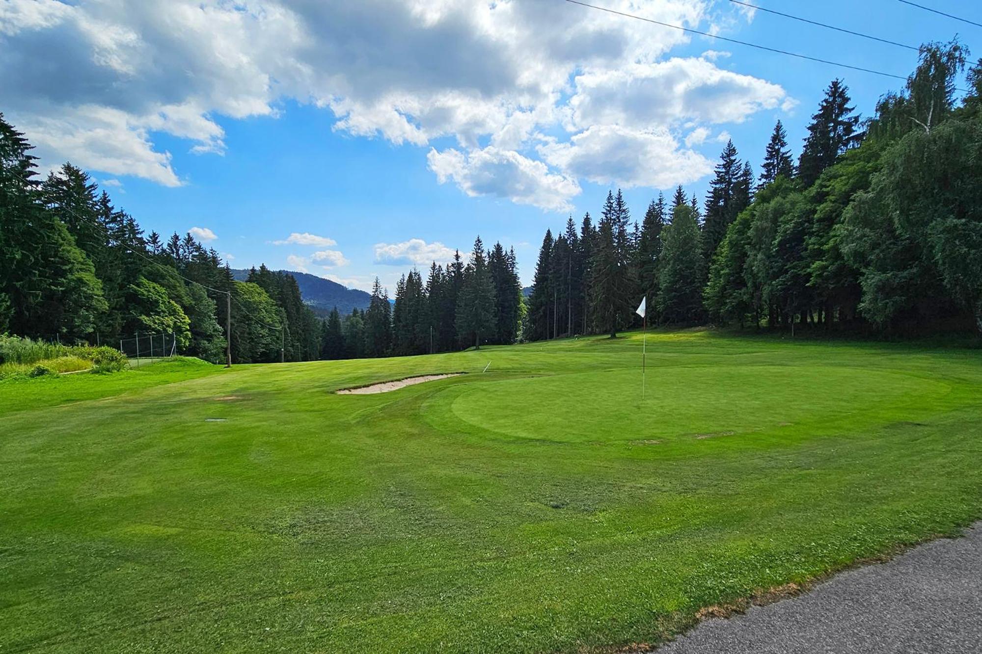 Enjoyharrachov - Atraktivni Slunny Klimatizovany Apartman 14 V Centru Harrachova Se Saunou, Parkovanim, Wifi-Wlan, Sat, Herni Konzoli, Pc S Win 10, Netflix Zdarma A Moznosti Dobijeni Auta S Jedinecnym Vyhledem Na Certovu Horu Se Skokanskymi Mustky Exterior foto