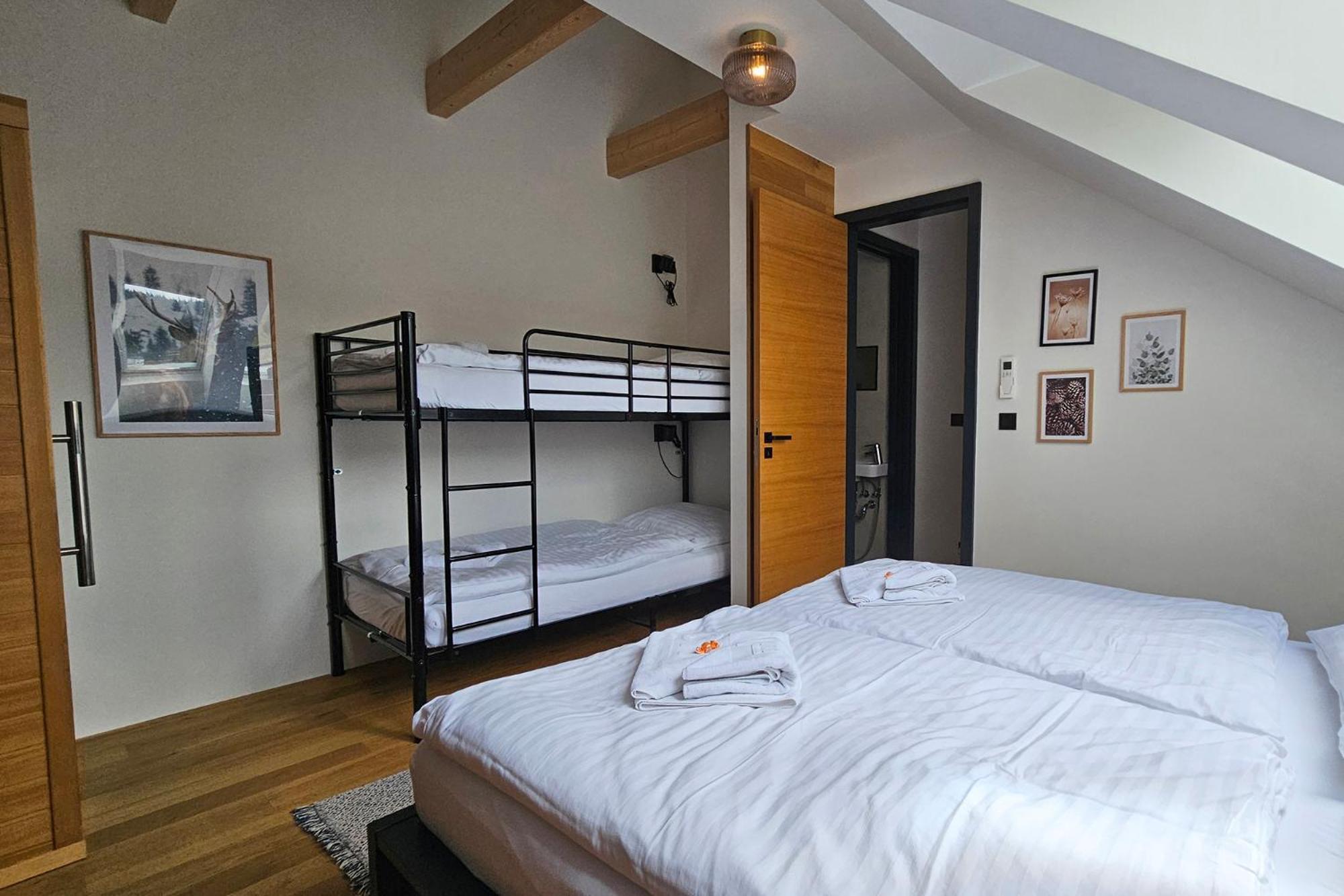 Enjoyharrachov - Atraktivni Slunny Klimatizovany Apartman 14 V Centru Harrachova Se Saunou, Parkovanim, Wifi-Wlan, Sat, Herni Konzoli, Pc S Win 10, Netflix Zdarma A Moznosti Dobijeni Auta S Jedinecnym Vyhledem Na Certovu Horu Se Skokanskymi Mustky Exterior foto